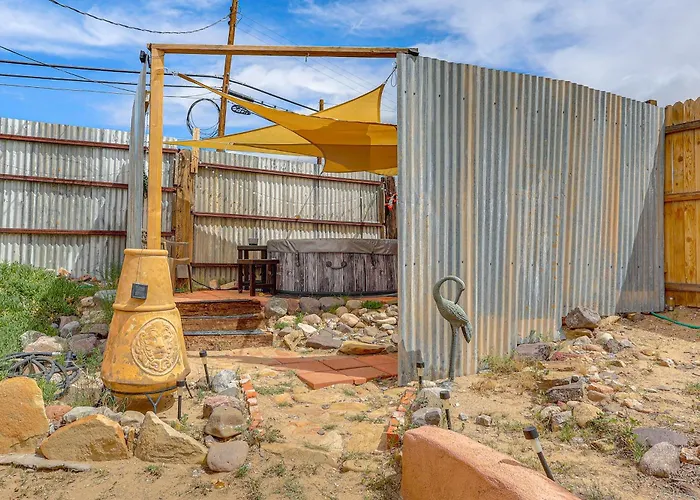 New Mexico Cottage: Private Yard & Hot Tub