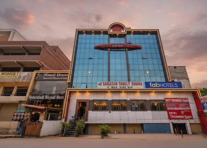 Fabhotel Yogeshwara Grand