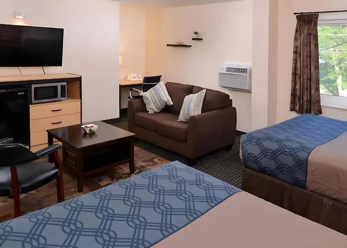 Econo Lodge Rochester I-90 & I-390