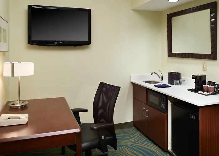 Fairfield Inn & Suites By Marriott St Louis Chesterfield