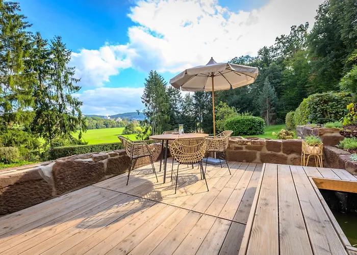 Ferienwohnung Villa Waldeck, Alleinlage - Eigene Sonnenterrasse - Küche