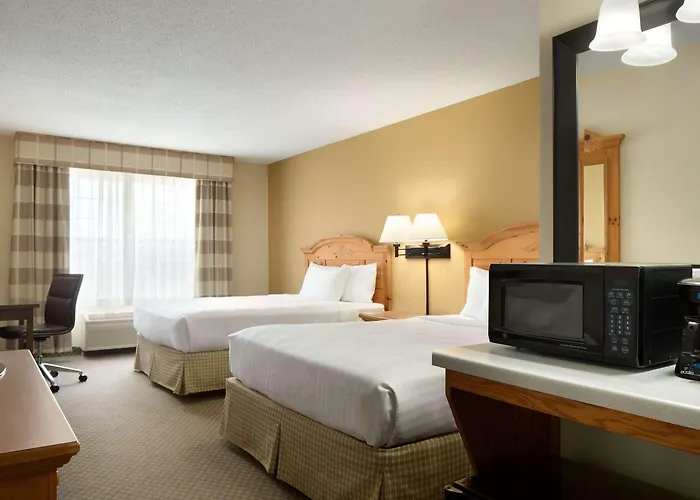 Country Inn & Suites By Radisson, Grinnell, Ia