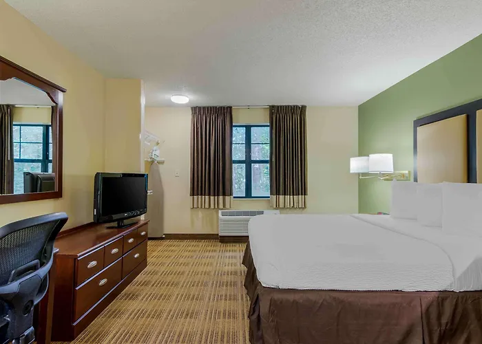 Extended Stay America Select Suites - Atlanta - Alpharetta - Rock Mill Rd