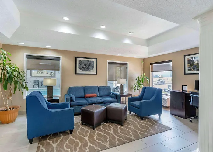 Comfort Inn & Suites La Grange - Louisville Area