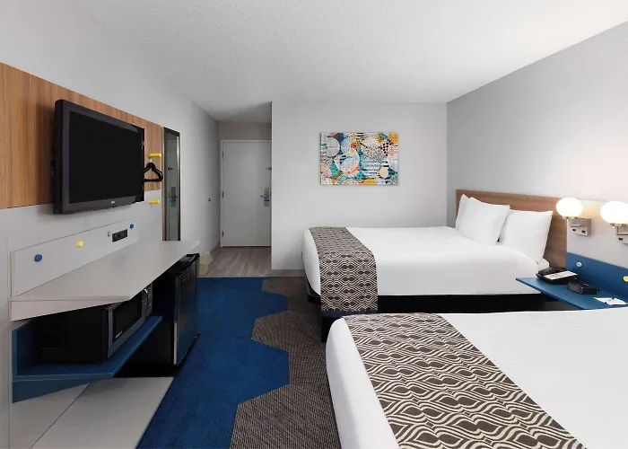 Microtel Inn Bowling Green