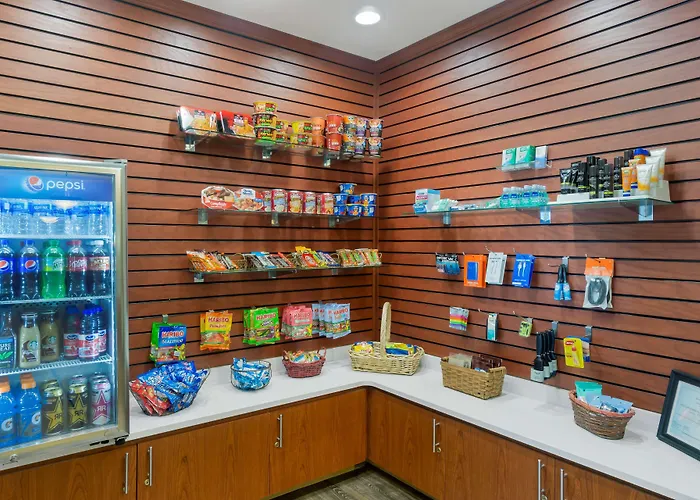 Best Western Plus Park Place Inn & Suites