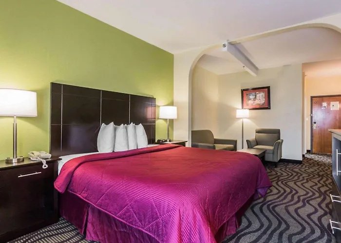 Quality Inn & Suites North Montgomery