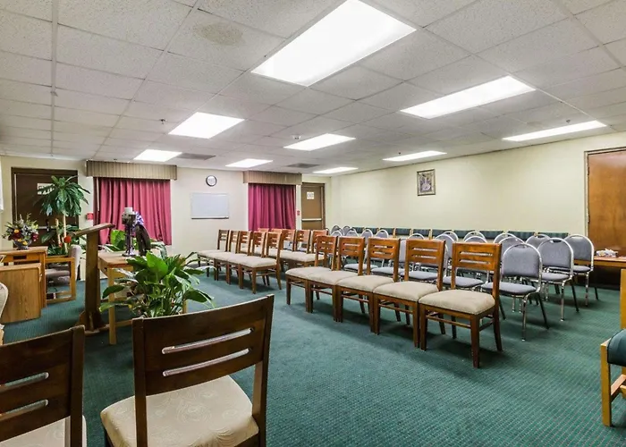 Quality Inn & Suites North Montgomery