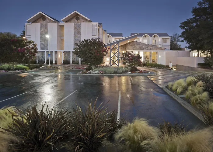 Corporate Inn Sunnyvale - All-Suite Hotel