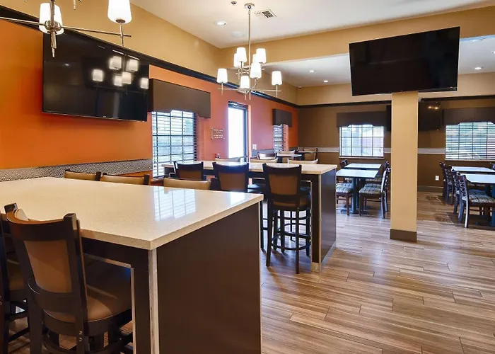 Best Western Plus Edinburg Inn & Suites