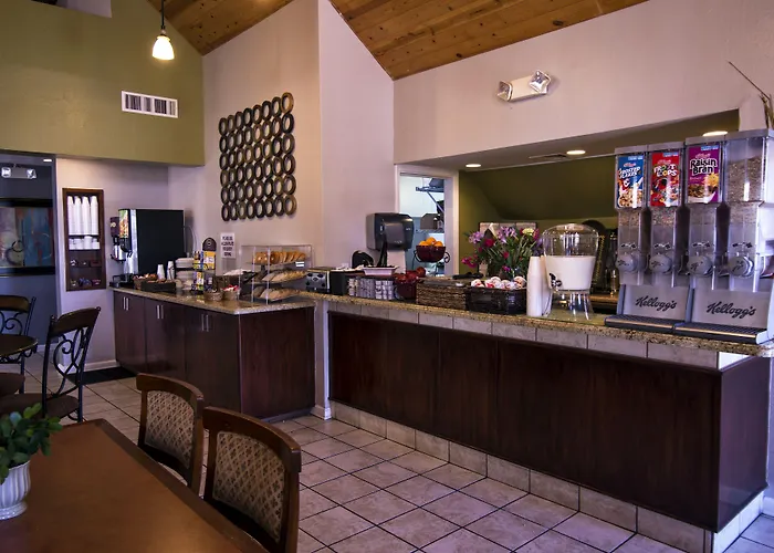 Chase Suite El Paso