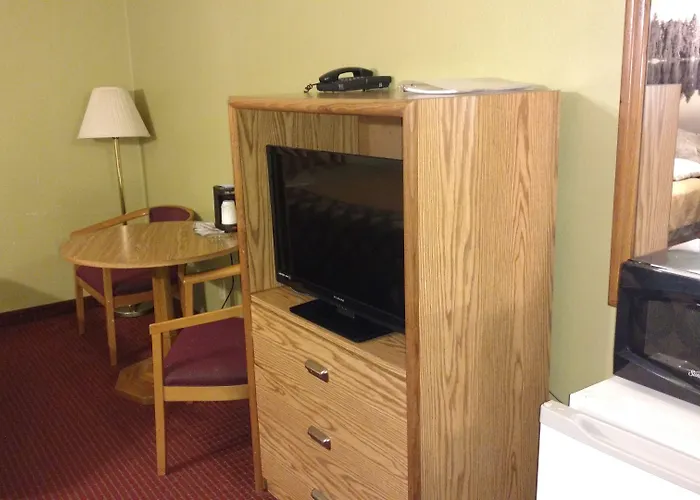 Super 8 By Wyndham Red Wing
