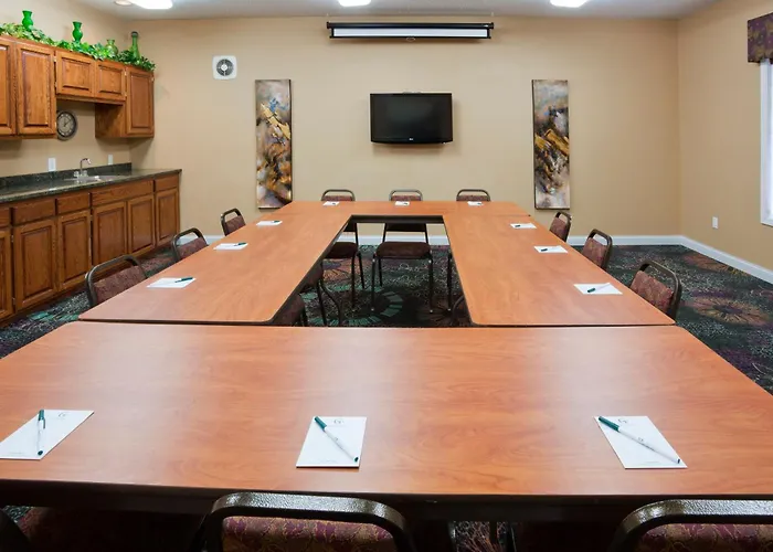 Grandstay Residential Suites Hotel