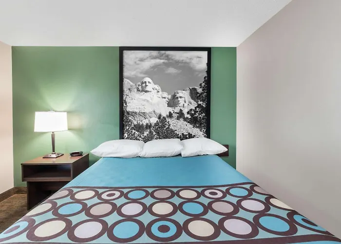 Super 8 By Wyndham Pierre Sd