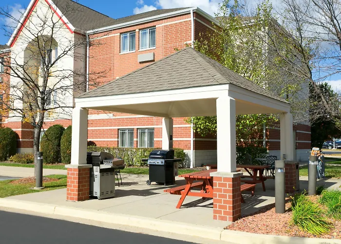 Mainstay Suites Northbrook Wheeling