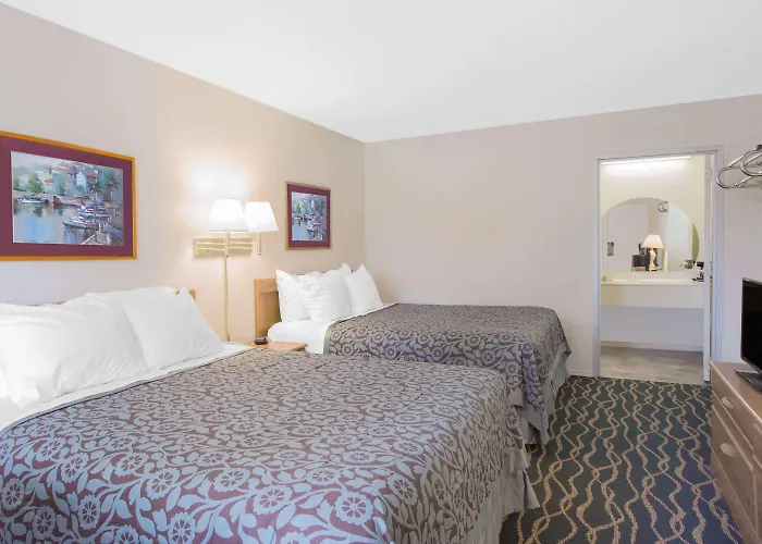 Days Inn By Wyndham Hardy
