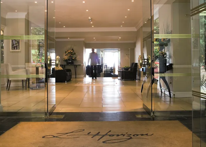 L'Horizon Beach Hotel & Spa