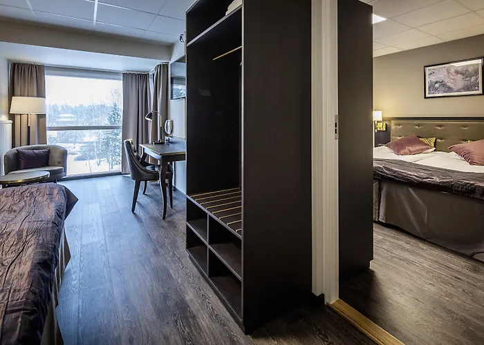 First Hotel Royal
