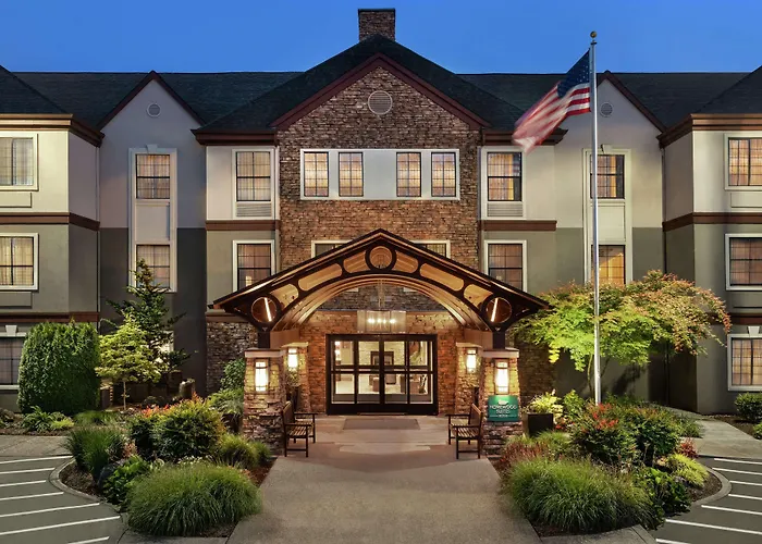Homewood Suites By Hilton Portland Airport