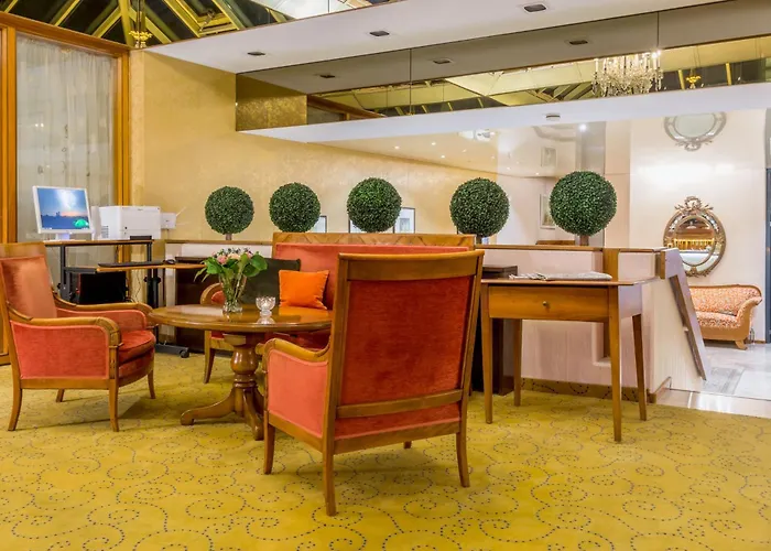 Central Hotel