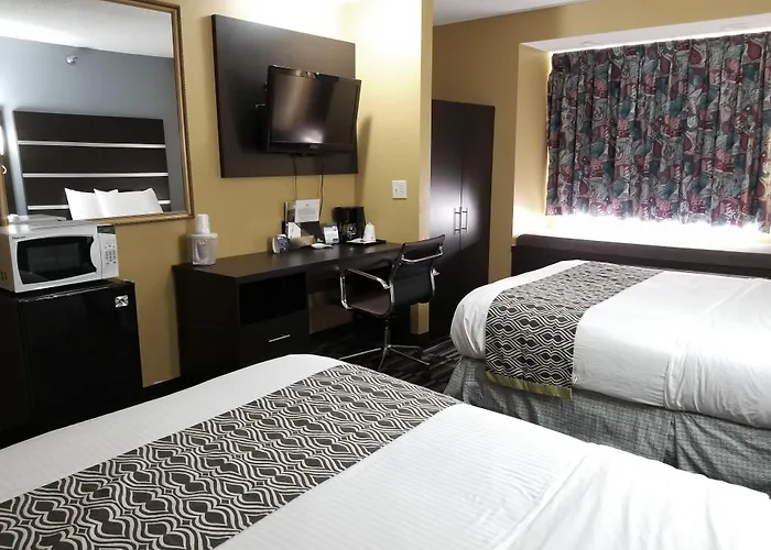 Microtel Inn & Suites By Wyndham Riverside