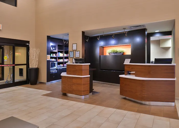 Courtyard By Marriott Decatur