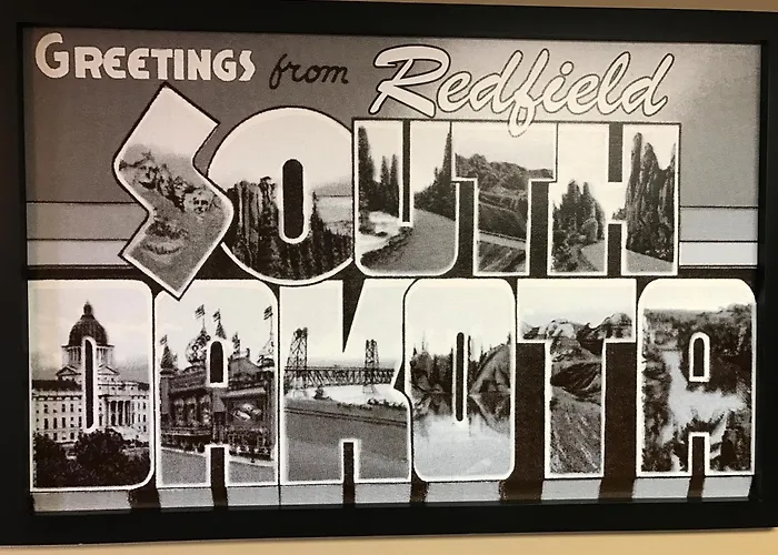 Super 8 By Wyndham Redfield