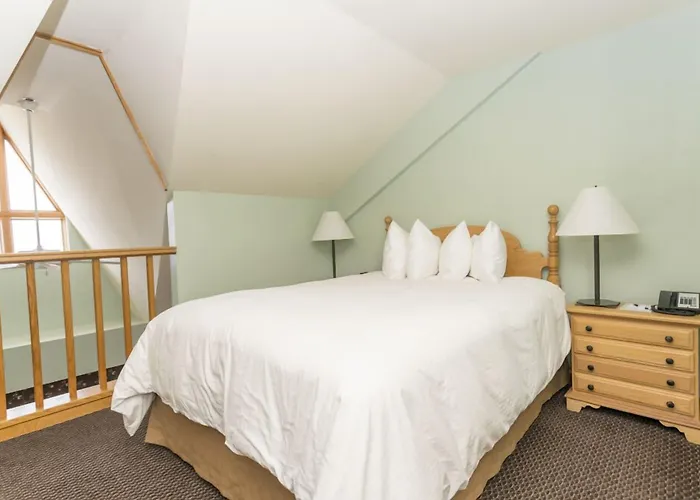 Sugarloaf Mountain Hotel