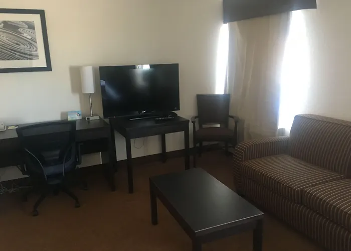 Super 8 By Wyndham Vermilion Ab