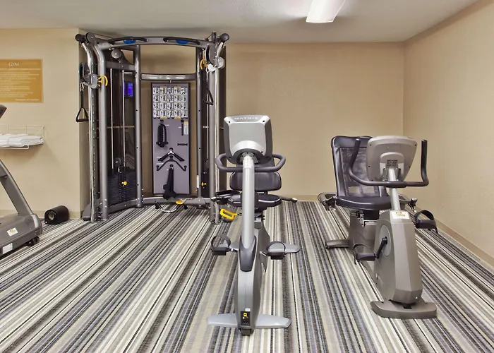 Sonesta Simply Suites Orange County Airport