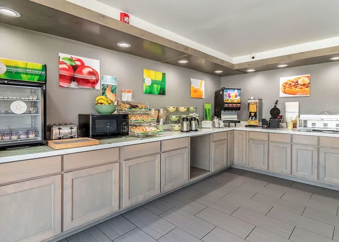 Quality Inn Franklin - Cool Springs Area