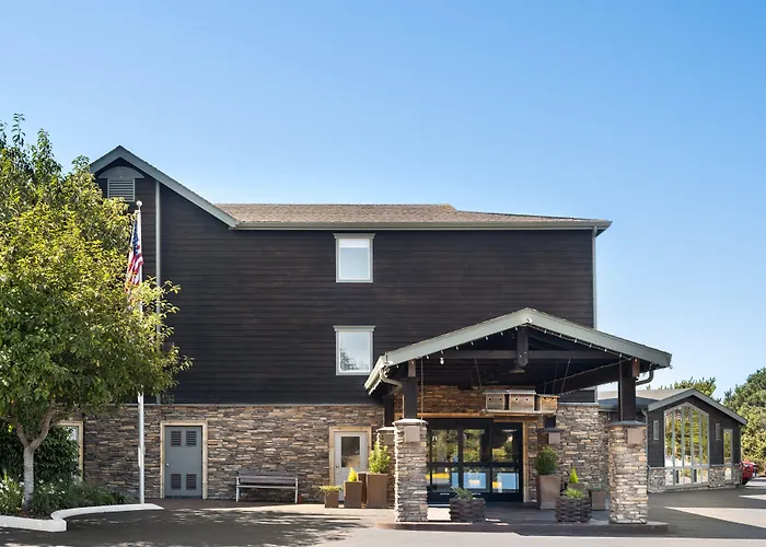 Holiday Inn Express Fort Bragg By Ihg