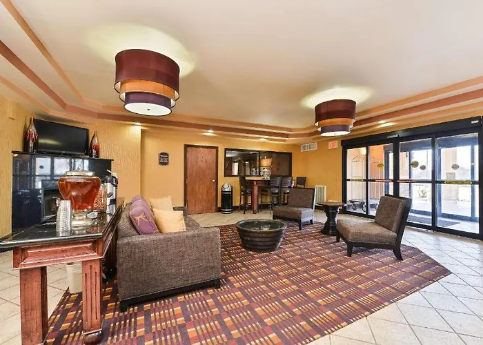 Best Western Plus Midwest Inn & Suites
