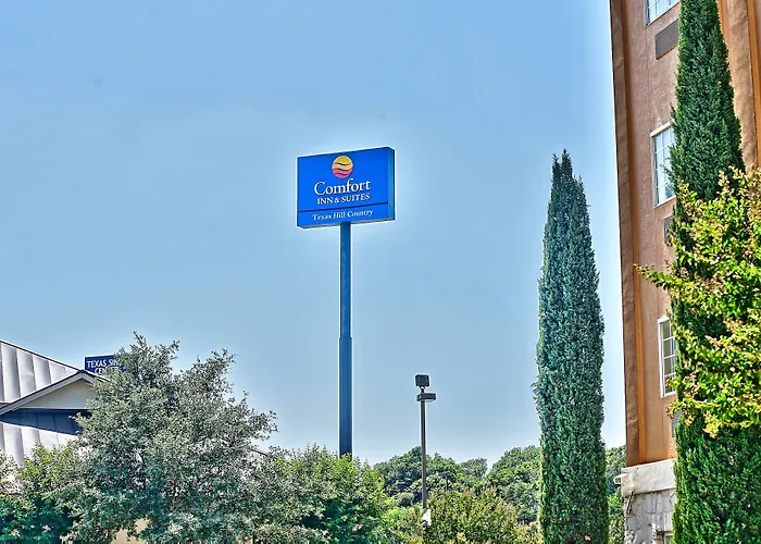 Comfort Inn & Suites Texas Hill Country