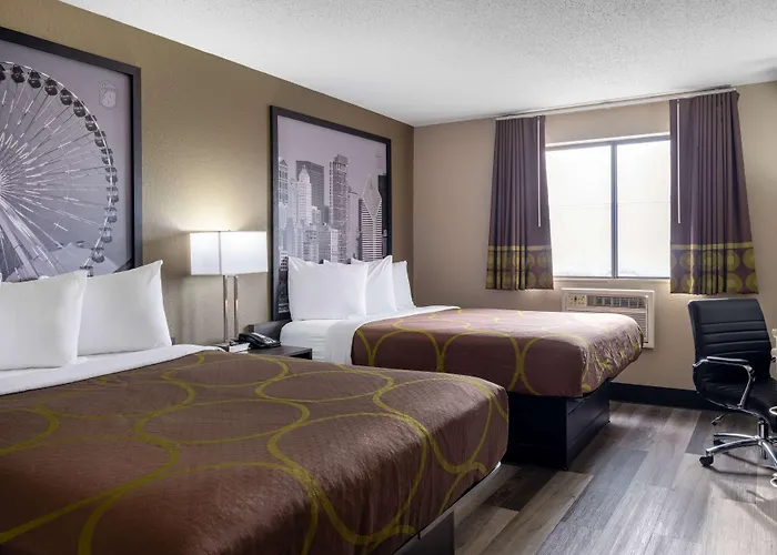 Super 8 By Wyndham Merrillville