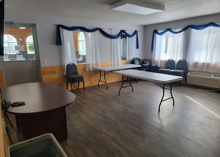 Northwoods Best Inn - Chetek