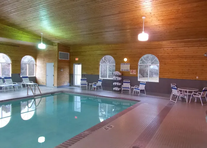 Northwoods Best Inn - Chetek