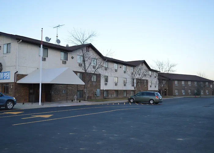 Econo Lodge Inn & Suites Auburn