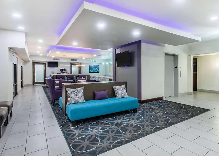 La Quinta Inn & Suites By Wyndham Fairborn Wright-Patterson
