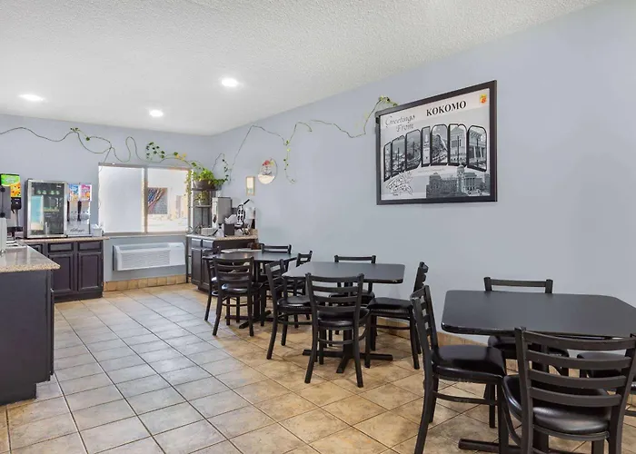 Super 8 By Wyndham Kokomo