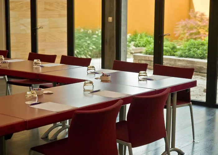 Best Western Plus Le Lavarin Avignon