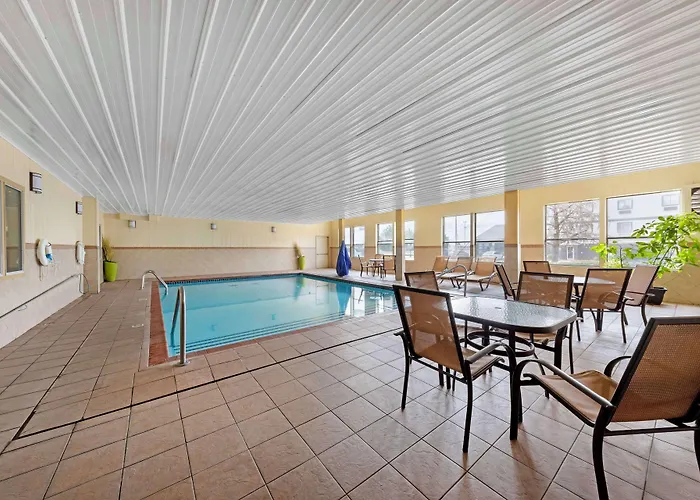 Best Western Greentree Inn & Suites
