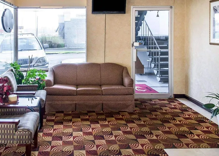 Economy Inn & Suites