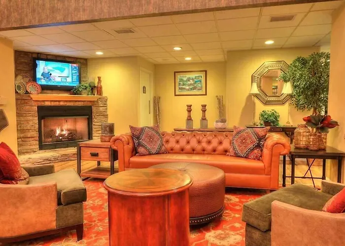 Edgewater Hotel And Conference Center