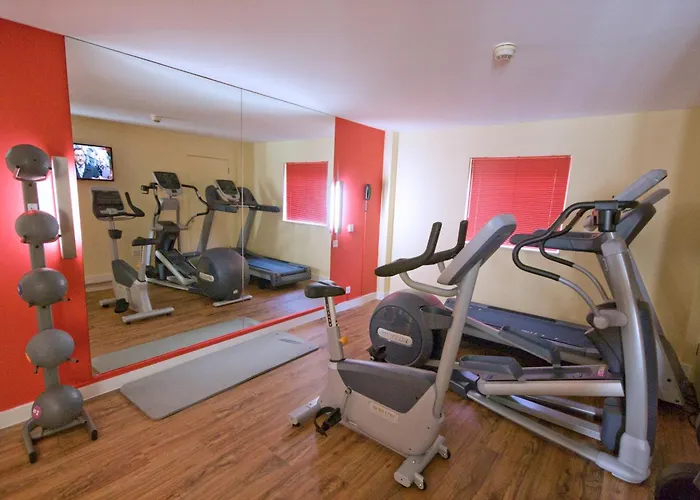 Ramada London North