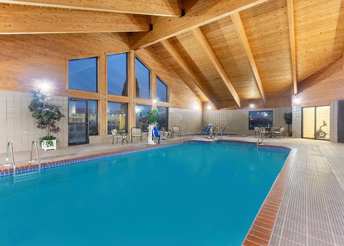 Americinn By Wyndham New London