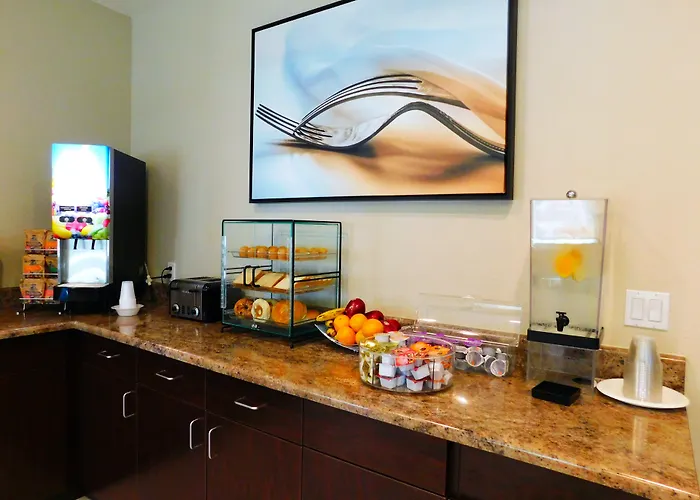 Island Suites