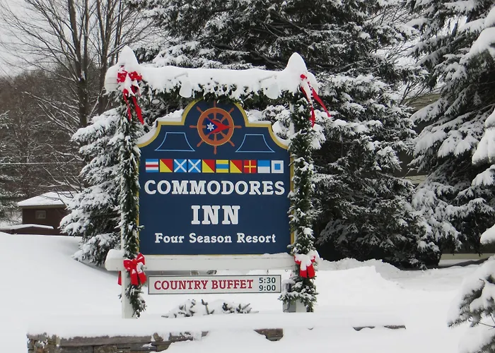 Commodores Inn