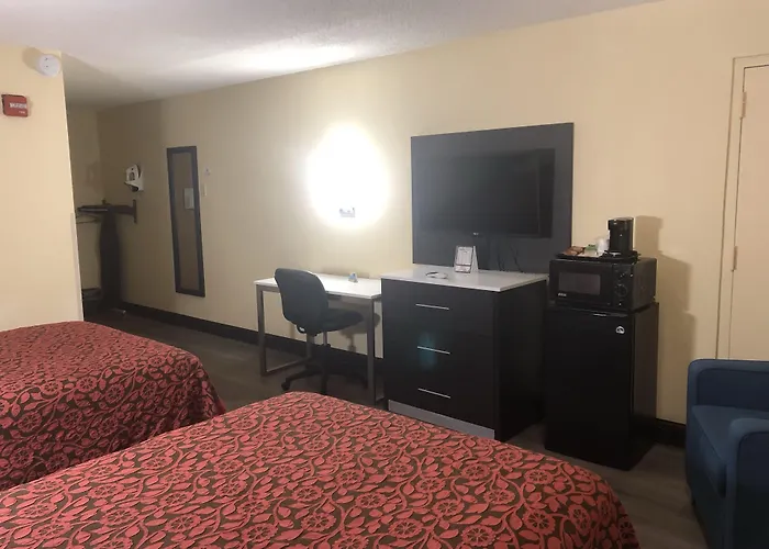 Days Inn By Wyndham Grove City Columbus South