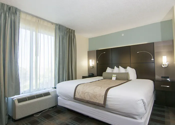 Wingate By Wyndham - Orlando International Airport